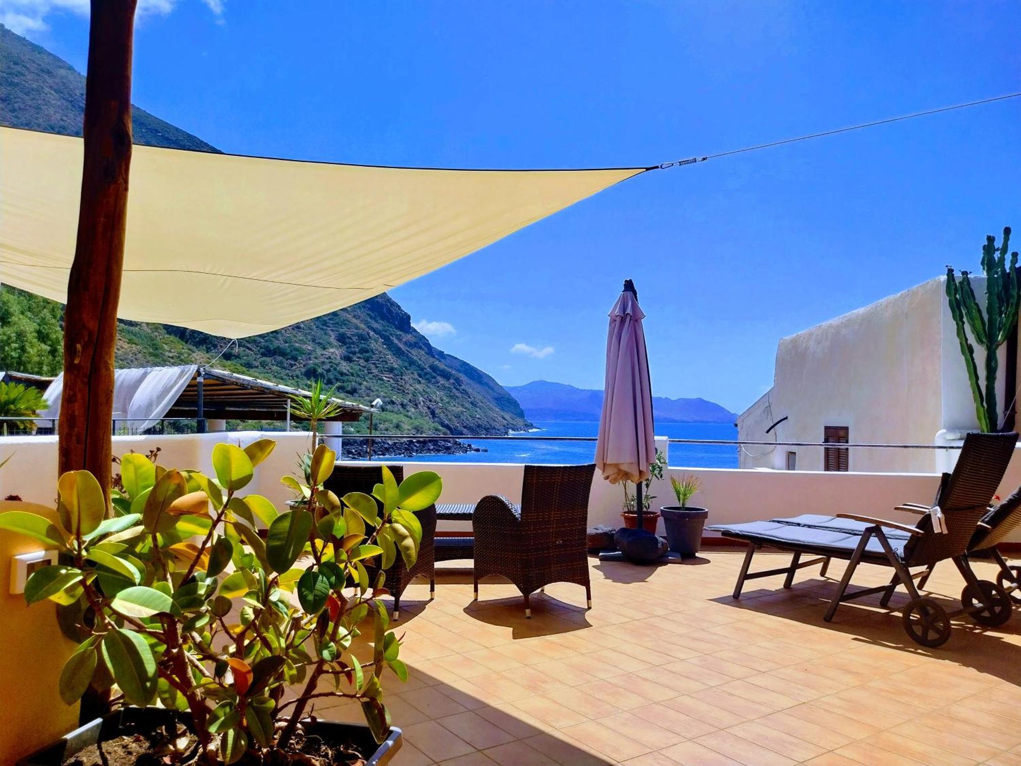 Albergo Seaside Leni Luaran gambar