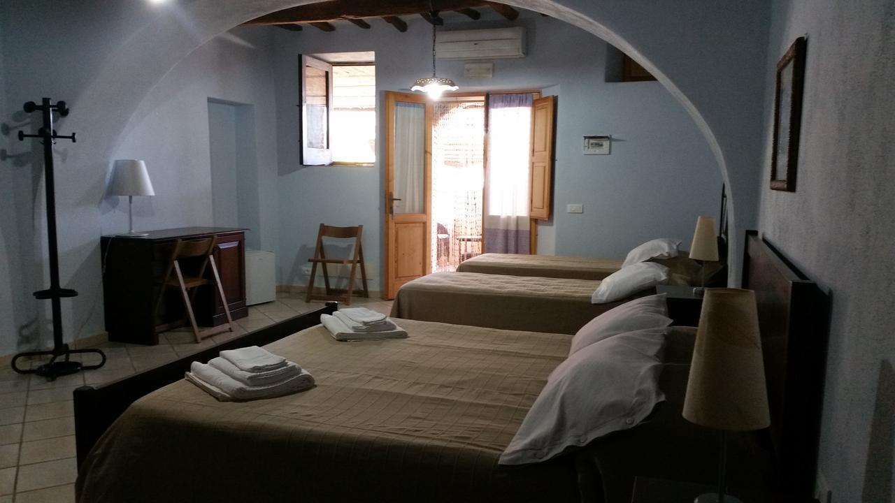 Albergo Seaside Leni Luaran gambar