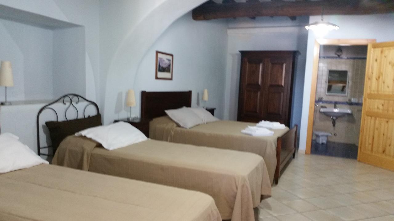 Albergo Seaside Leni Luaran gambar